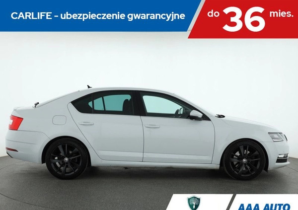 Skoda Octavia cena 62000 przebieg: 193632, rok produkcji 2017 z Reda małe 301